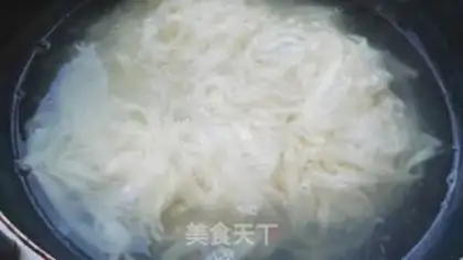 Make Super fast, cold noodles step 4