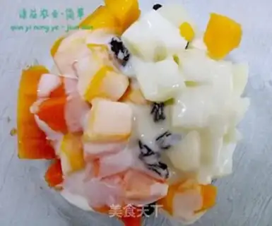 Make Yogurt fruit salad step 3