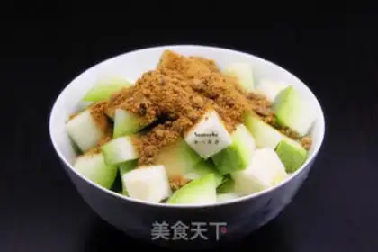 Make A melon lemon tea step 2