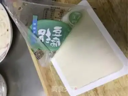 Make Tofu soup step 3