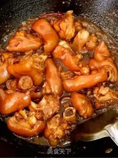 Make Red burning pig hoof step 9
