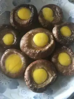 Make Frozen quail eggs step 0