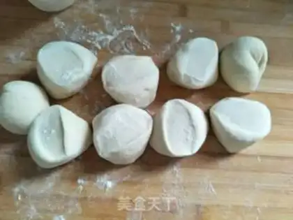 Make Pumpkin bun step 5