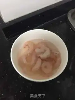 Make Shrimp fried broccoli step 1