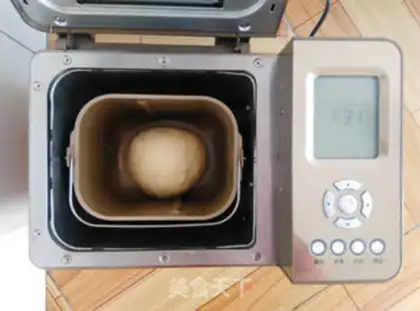 Make Coconut rolls step 2