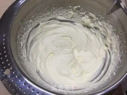 Make Panther Cake Roll step 17