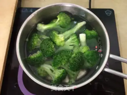 Make Oily broccoli step 3