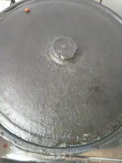 Make Clear the pig hoof soup step 4