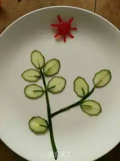 Make cucumber flowers step 12