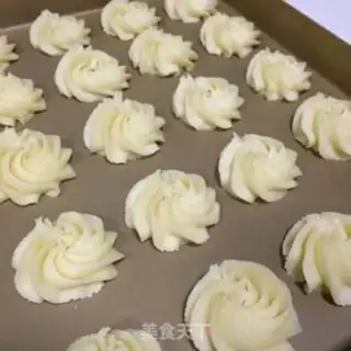 Make Royal cookies step 9