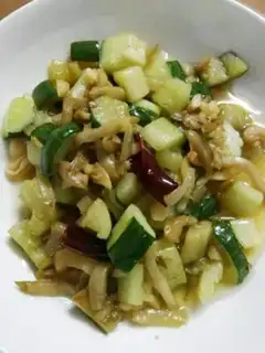 Make cucumber flowers step 16