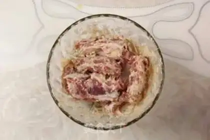 Make Tomato sauce ribs step 2