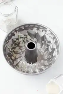 Make Goo Goo Hoff step 6