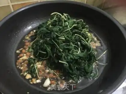 Make Garlic soy leaves step 10