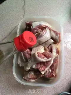 Make Pineapple duck step 1
