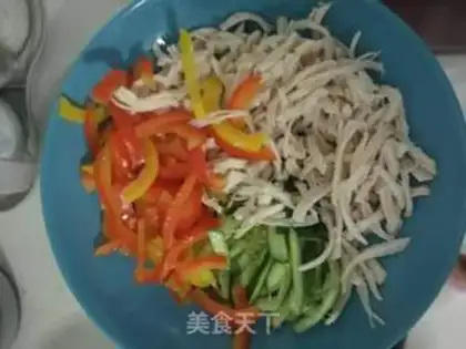 Make Spicy hands tore chickens step 3