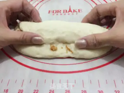 Make Spicy pine buns step 9