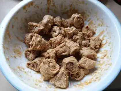 Make Dry pot spicy fatty sausage step 5