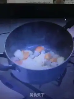 Make Japanese curry step 1