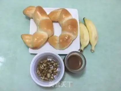 Make Light salt caramel banana sandwich step 7