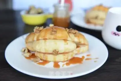 Make Light salt caramel banana sandwich step 14