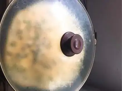 Make Onion omelet step 5