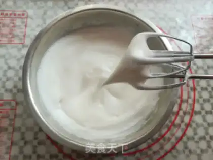 Make Strawberry Cake Box step 8