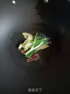Make Sausage potatoes and vegetables salad step 1