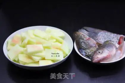 Make Watermelon fish soup step 0