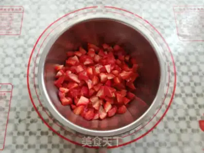 Make Strawberry Cake Box step 17