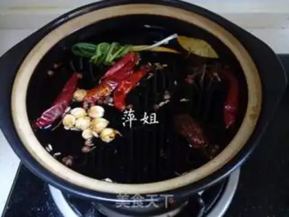 Make Spicy pig hoof step 4