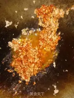 Make Spicy meat sauce step 4