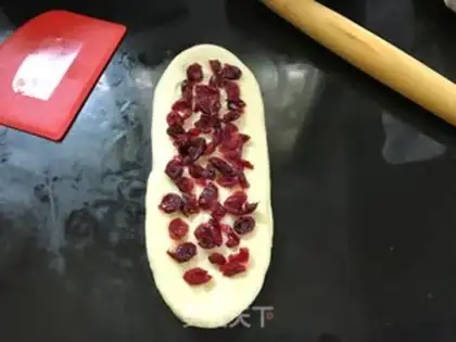 Make Cranberry toast step 5