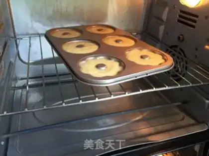Make A platinum donut step 13