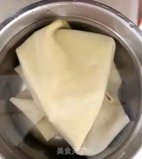 Make Spicy bean skin step 1