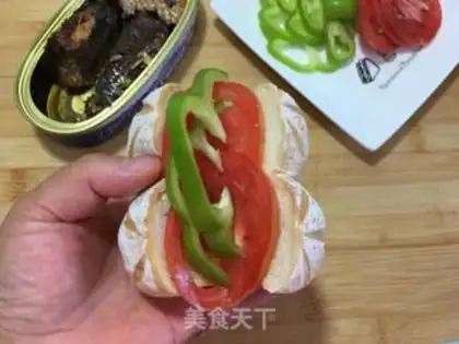 Make Sardine sandwich step 4