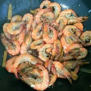 Make Spicy shrimp step 4