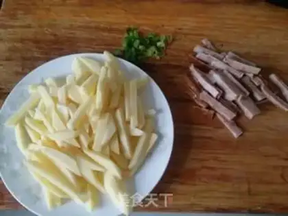 Make Spuded sausage step 1