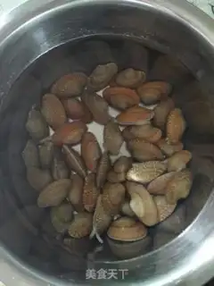 Make Spicy clams step 0