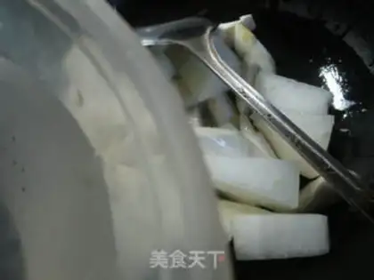 Make ♪ Burn the melon white ♪ step 4