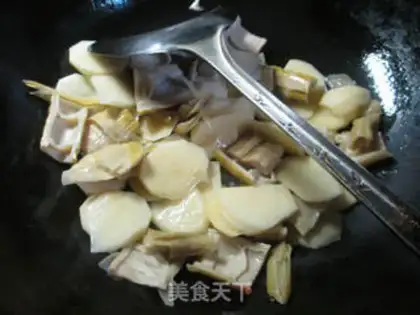 Make Potato tail and potato soup step 2