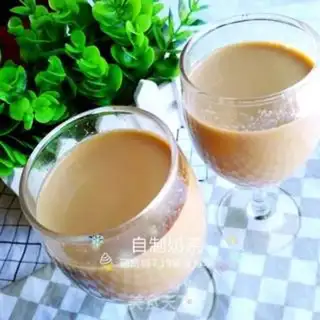 Make Homemade tea and milk step 8