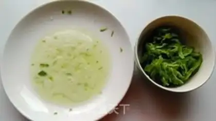 Make Scrambled eggs step 3