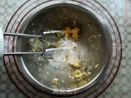 Make Gold coconut ball step 2