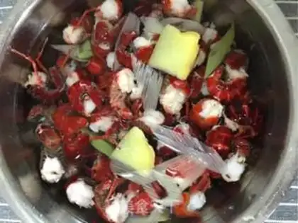 Make Lobster-covered rice step 2