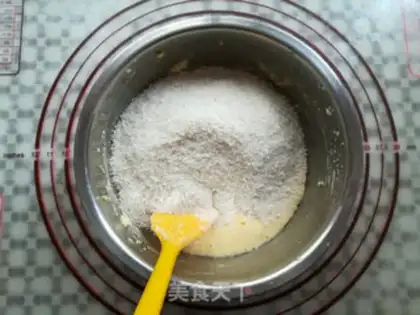 Make Gold coconut ball step 6