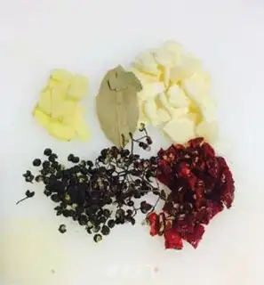 Make Spicy with back shrimp step 3