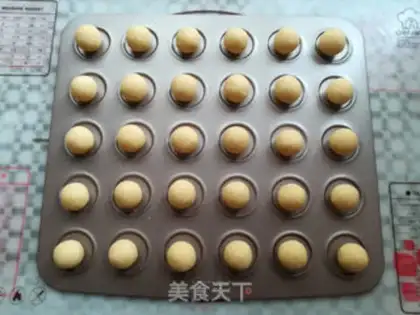 Make Gold coconut ball step 9
