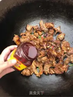 Make Delicious red sheep scorpion step 10