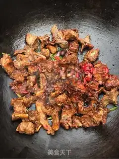 Make Delicious red sheep scorpion step 11